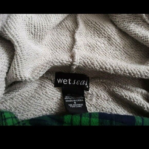 wet seal Gray 3/4 Sleeve Sweatshirt Small Y2k basic essential comfy Clean Girl - Picture 4 of 12